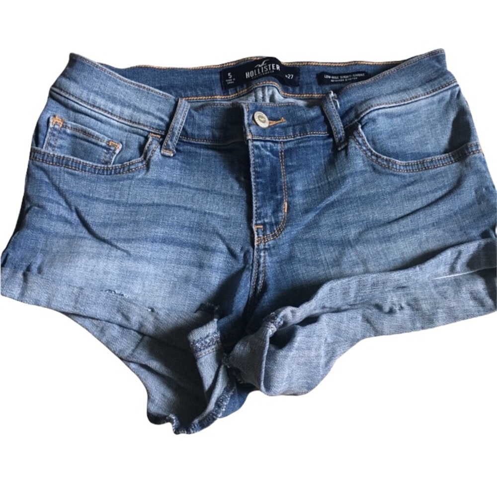 Hollister low rise short Jean shorts size 5